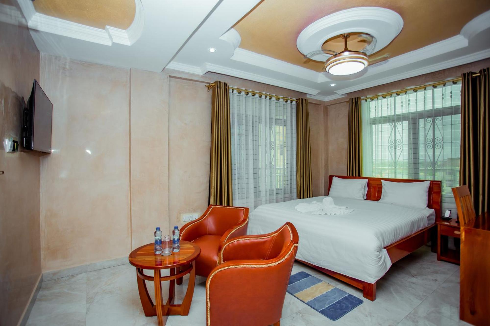 Silver Paradise Hotel Dar es Salaam Buitenkant foto
