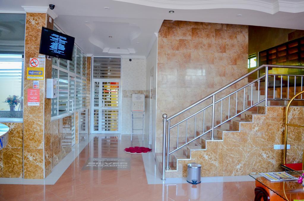 Silver Paradise Hotel Dar es Salaam Buitenkant foto